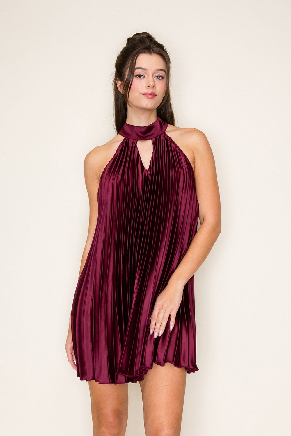 Wine Halter Neck Pleated Mini Dress